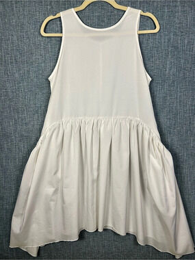 Mini Dress in Cream Size Small Like New